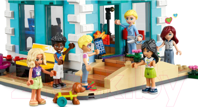 Конструктор Lego Friends Общественный центр Хартлейк-Сити / 41748