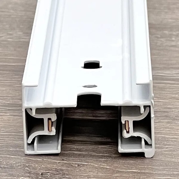 Шинопровод Truenergy 25002