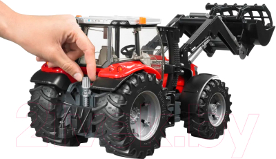Трактор игрушечный Bruder Massey Ferguson 7624 с погрузчиком / 03047