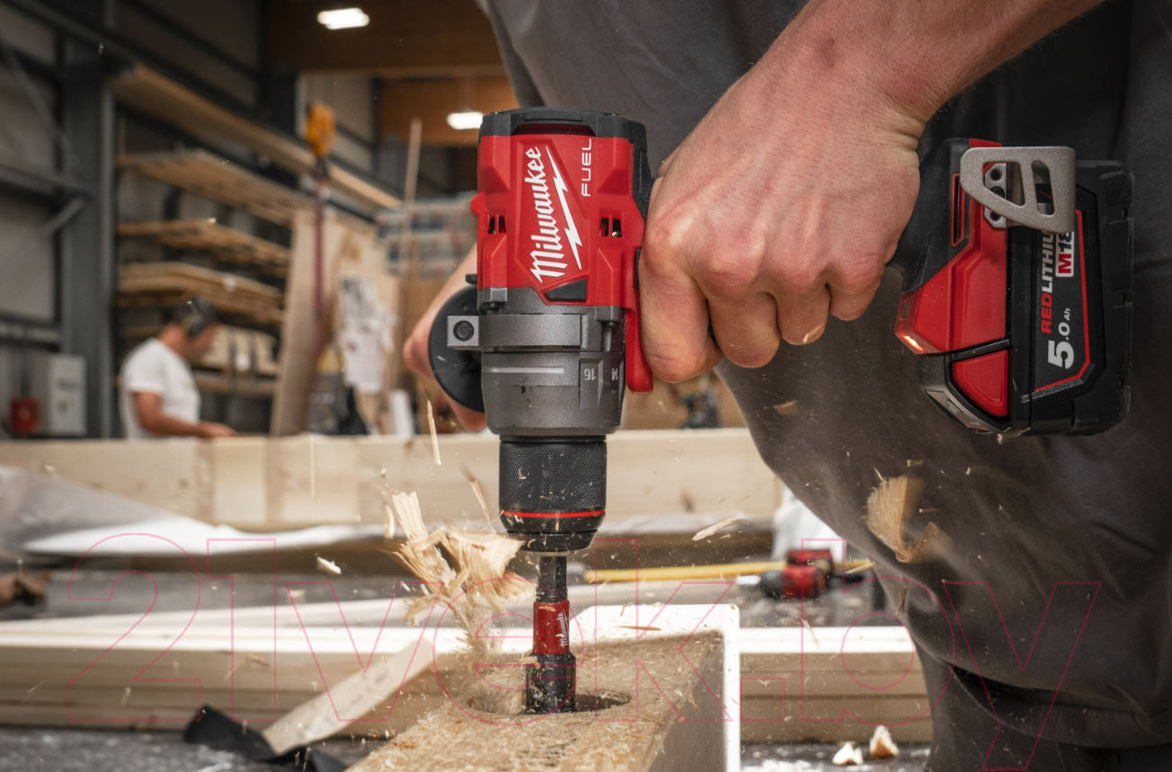 Аккумуляторная дрель-шуруповерт Milwaukee M18 FDD3-502X / 4933479863