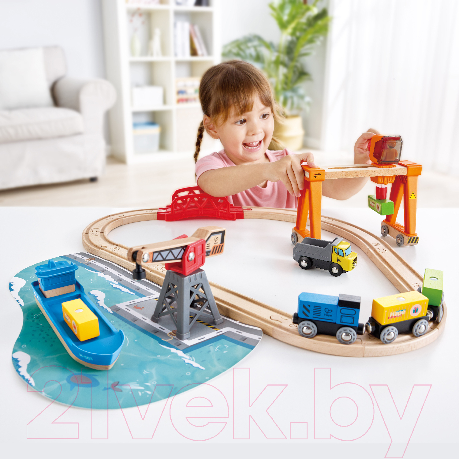 Железная дорога игрушечная Hape Подъемно-погрузочная гавань / E3791_HP — фото 7