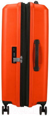 Чемодан на колесах American Tourister Aerostep MD8*96 002