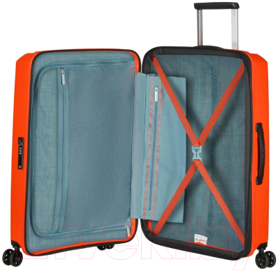 Чемодан на колесах American Tourister Aerostep MD8*96 002