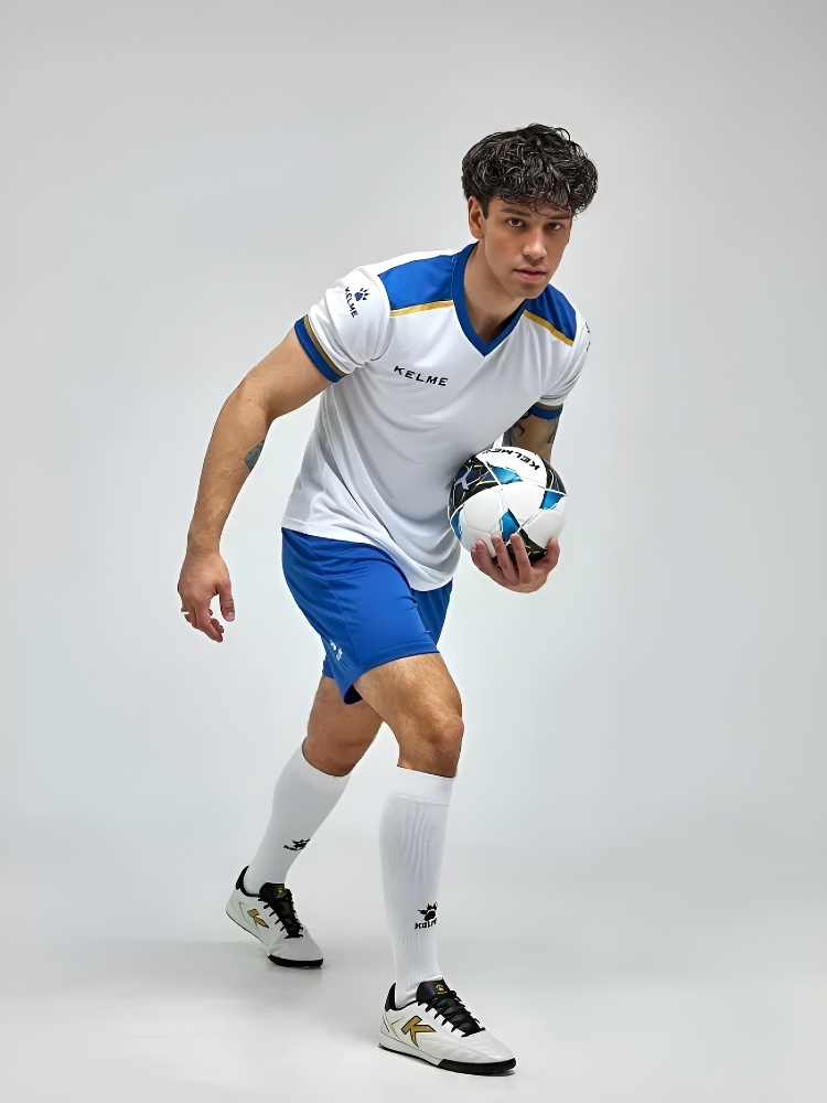 Футбольная форма Kelme Football Suit / 8351ZB1158-104 (XL, белый) — фото 6