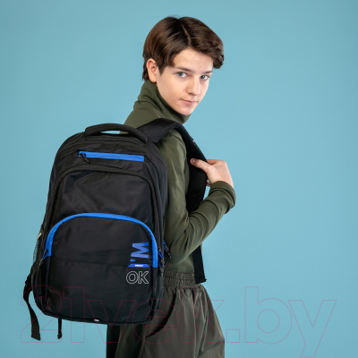 Школьный рюкзак Grizzly RU-430-7 (черный/синий)