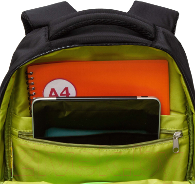 Школьный рюкзак Grizzly RU-430-7 (черный/салатовый)