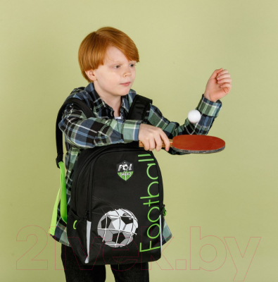 Школьный рюкзак Grizzly RB-351-1 (черный/салатовый)