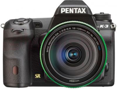 Зеркальный фотоаппарат Pentax K-3 Kit DA 18-135mm WR (черный) - вид спереди