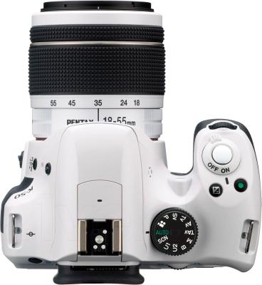 Зеркальный фотоаппарат Pentax K-50 Kit DA 18-55mm WR + 50-200mm WR (белый) - вид сверху