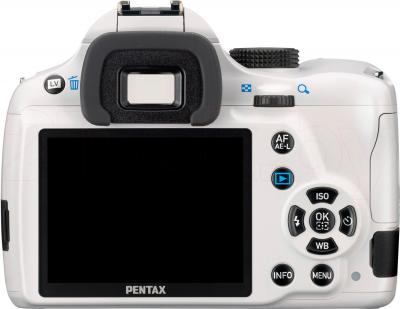 Зеркальный фотоаппарат Pentax K-50 Kit DA 18-55mm WR + 50-200mm WR (белый) - вид сзади