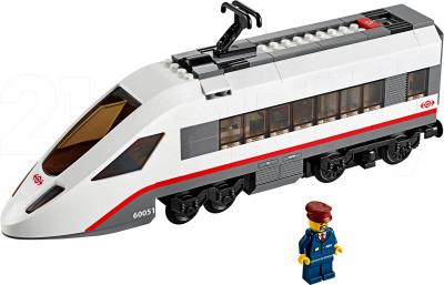 Конструктор Lego City Скоростной пассажирский поезд (60051) - вагон с машинистом
