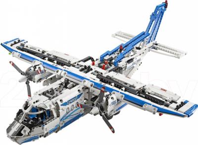 Конструктор Lego Technic Грузовой самолет (42025) - общий вид