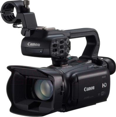 Видеокамера Canon XA25 - общий вид