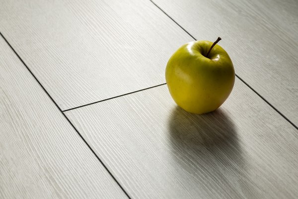 Ламинат Viva Floor (Гомельдрев) Blue Label Рэйден Лунный 1180