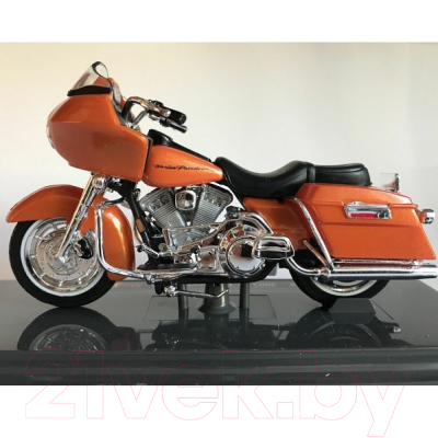 Масштабная модель мотоцикла Maisto Harley-Davidson 2002 FLTR Road Glide 39360 / 20-18865 (оранжевый)