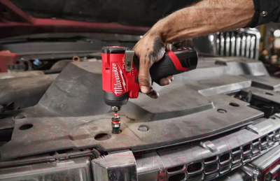 Аккумуляторный шуруповерт Milwaukee M12 FID2-202X / 4933479877