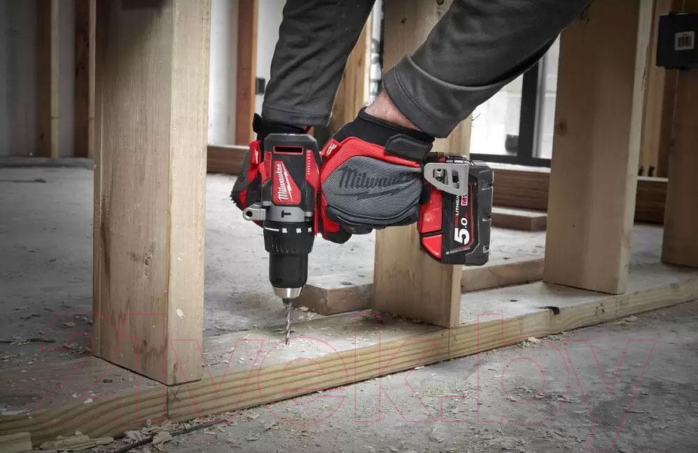 Аккумуляторная дрель-шуруповерт Milwaukee M18 BLPD2-502X / 4933464517