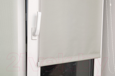 Рулонная штора Delfa Сантайм Уни СРШ-01 МД125 (34x170, серый)