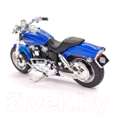 Масштабная модель мотоцикла Maisto 1:18 Harley Davidson 2009 FXDFSE CVO Fat Bob 39360 / 20-21905