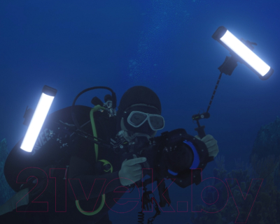 Осветитель студийный Godox Dive Light RGBWW WT60R / 30442