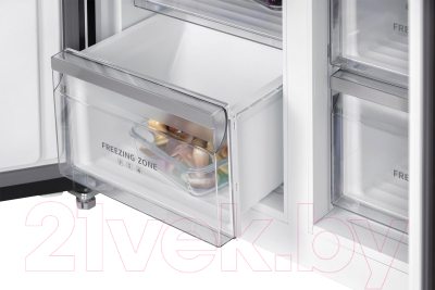 Холодильник с морозильником Hiberg RFQ-600DX NFGB Inverter