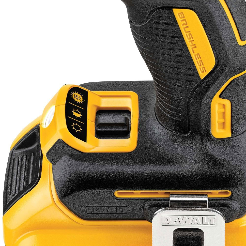 Профессиональная дрель-шуруповерт DeWalt DCD796E1T