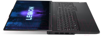 Игровой ноутбук Lenovo Legion Pro 7 16IRX8H (82WQ009XPS)