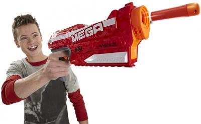 Бластер игрушечный Hasbro NERF N-Strike Elite Mega Magnus (A4887) - в руках