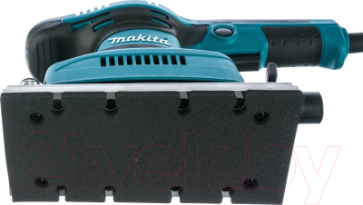 Профессиональная виброшлифмашина Makita BO3710