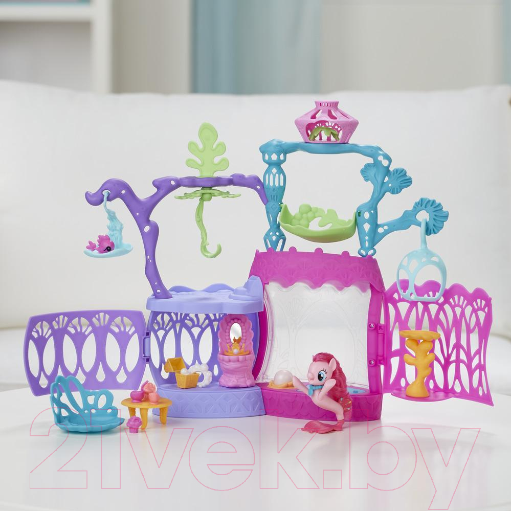 Кукольный домик Hasbro My Little Pony Замок Мерцание /  C1058