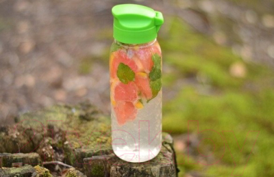 Бутылка для воды Curver 822963 (прозрачный/зеленый)