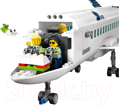 Конструктор Lego City Big Vehicles Пассажирский самолет 60367