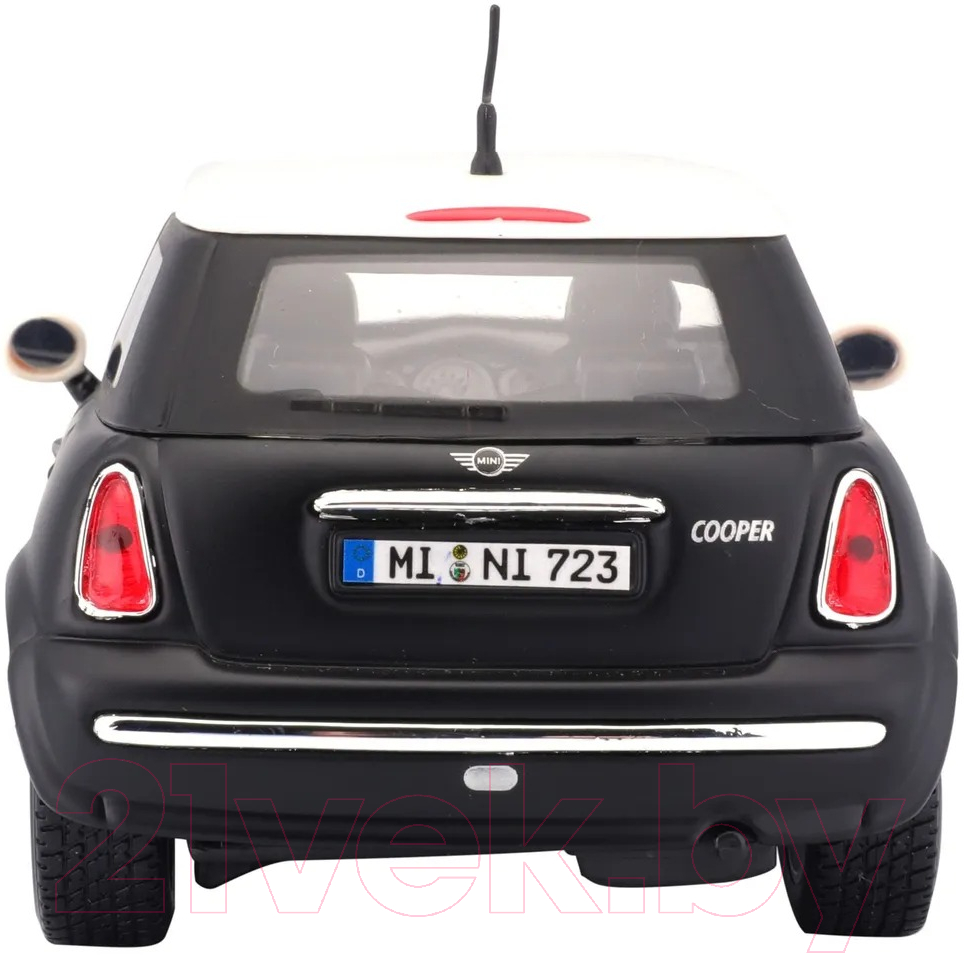 Масштабная модель автомобиля Maisto Mini Cooper / 31219BK