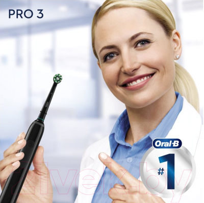 Набор электрических зубных щеток Oral-B Pro 3 3900 Black/White With 2 Hand Piece (D505.523.3H)