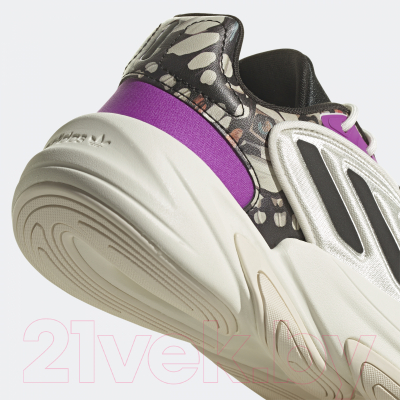 Кроссовки Adidas Ozelia W / HP6373 (р-р 5.5, бежевый/черный/розовый)