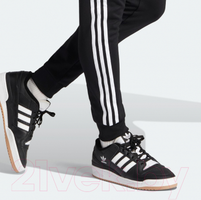 Брюки спортивные Adidas Superstar Track / IL2488 (XL, черный)