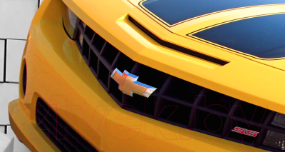 Фотообои листовые ФабрикаФресок Детские Трансформеры из Стены. Chevrolet Camaro / 1083270 (300x270)