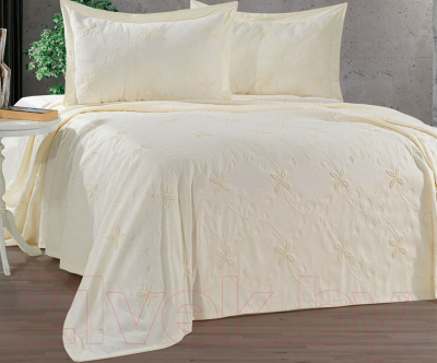 Набор текстиля для спальни DO&CO Matilda 240x250 / 12115 (кремовый)