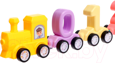 Изображение товара Развивающий игровой набор Zabiaka Магнитный паровозик ААА-30 / 10063686