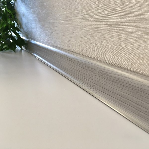 Плинтус LinePlast ПВХ 58мм L004 (2.2м, ясень)