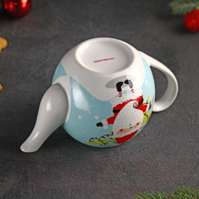 Заварочный чайник Доляна Новый Год. Дед Мороз / 7989984 (800мл)