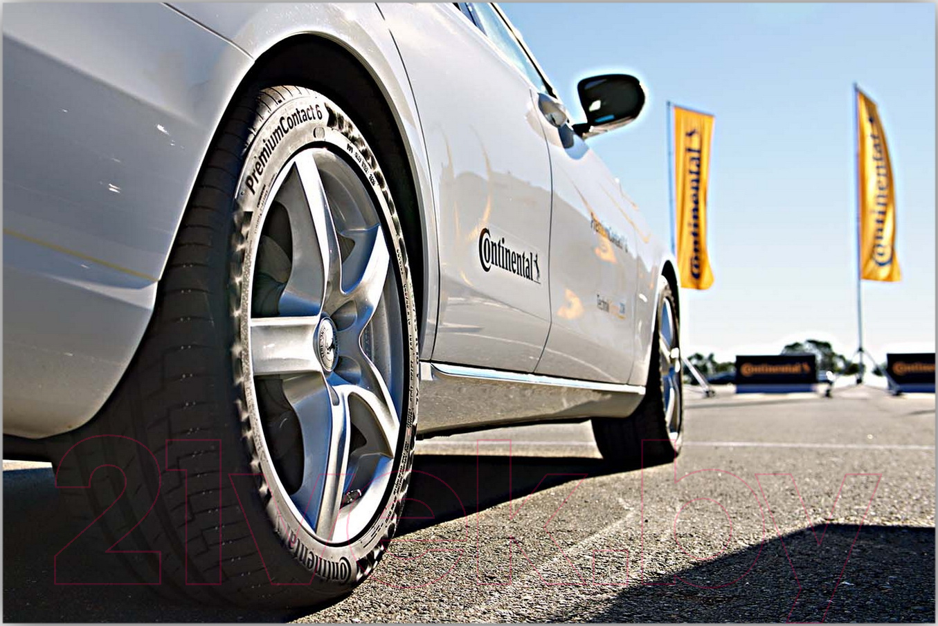 Летняя шина Continental Premium Contact 6 225/55R17 97W Run-Flat (*) BMW — фото 6