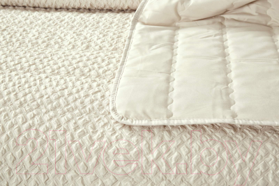Набор текстиля для спальни Sofi de Marko Ирма 160х220 / Пок-Ир-160х220м (молочный)