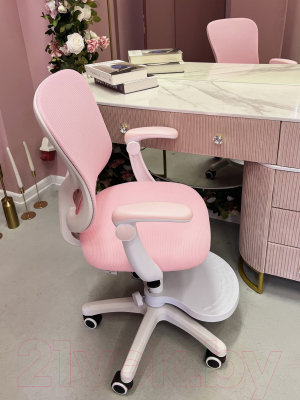 Кресло офисное Calviano Comfy (розовый, с подножкой)