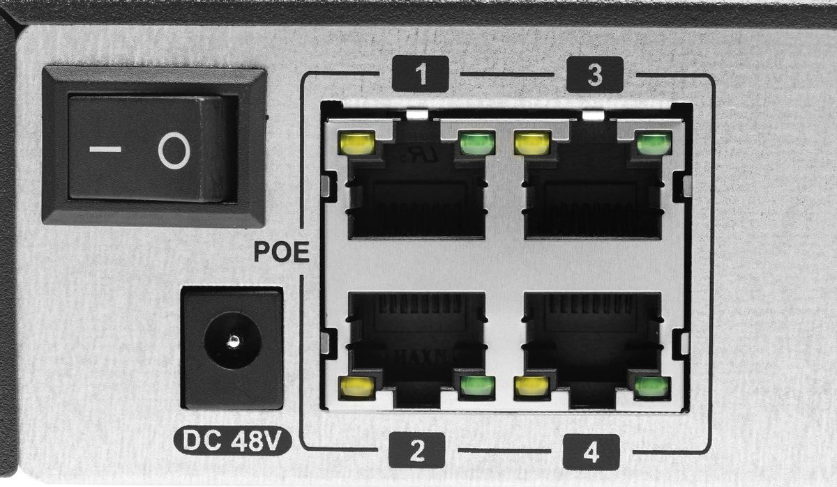 Видеорегистратор наблюдения Tantos TSr-NV04155P