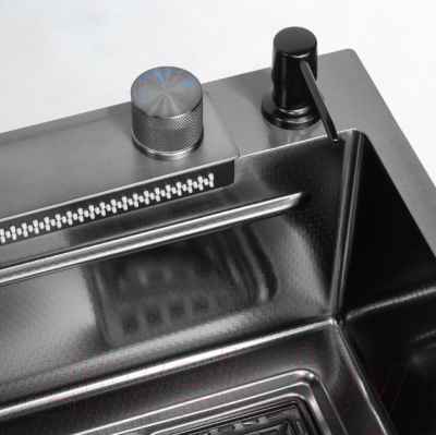 Мойка кухонная со смесителем Arfeka Eco AR PVD Nano Decor 68x45 (черный)