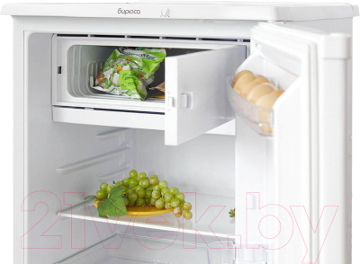Холодильник с морозильником Бирюса Б-8 