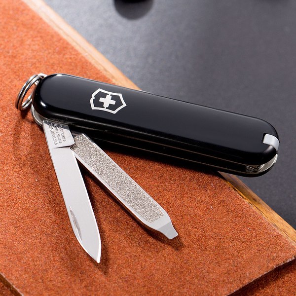 Нож складной Victorinox Classic SD Colors / 0.6223.3G (Dark Illusion)