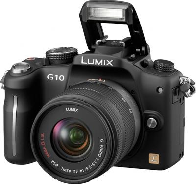 Беззеркальный фотоаппарат Panasonic Lumix DMC-G10KGC-K - общий вид