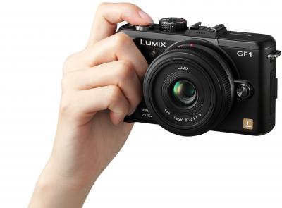 Беззеркальный фотоаппарат Panasonic Lumix DMC-GF1-K - общий вид